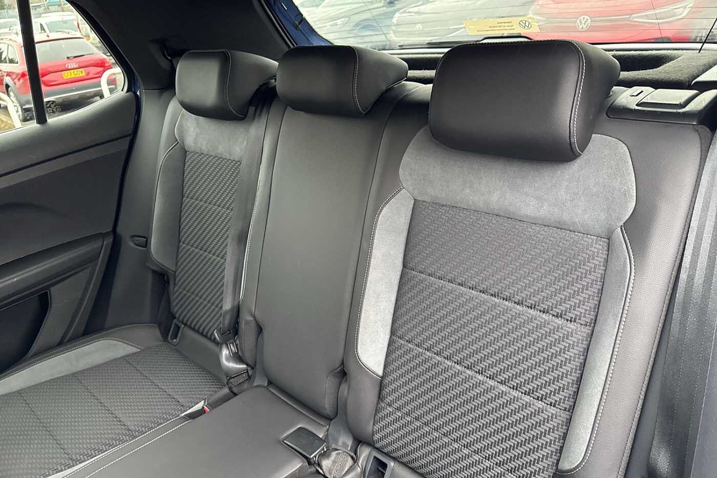 Volkswagen T-Cross 1.0 TSI (110ps) R-Line Hatchback