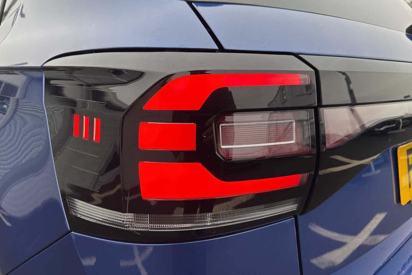 Volkswagen T-Cross 1.0 TSI (110ps) R-Line Hatchback