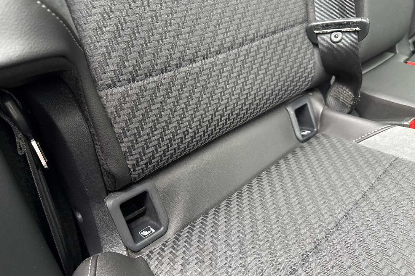 Volkswagen T-Cross 1.0 TSI (110ps) R-Line Hatchback